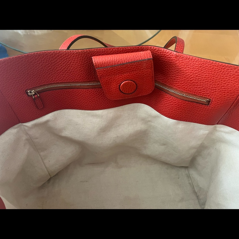 GUCCI Leather Swing Tote Bag Red Gold Hardware Large - Picture 12 of 16